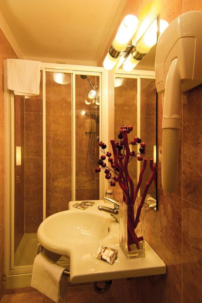 Hotel Novecento Rome Room photo